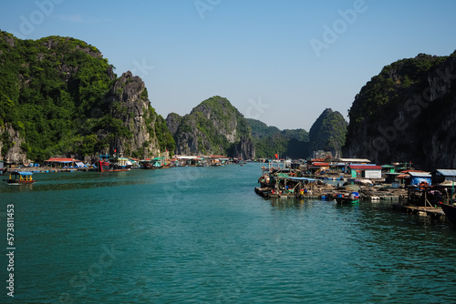 Floating fishers village in Lan Ha bay near Ha Long bay in Vietnam  © Rachel