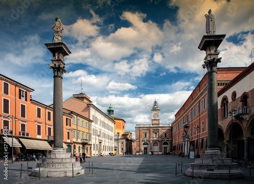 Ravenna.Piazza del Popolo con le Colonne
 photo