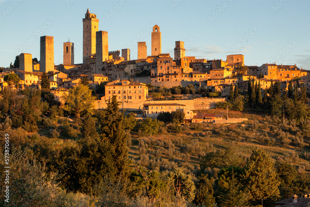 San Gimignano, Siena. Veduta delle Torri della cittadina al tramonto
