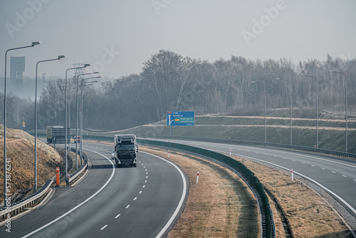 Obraz na płótnie Autostrada A1 na Śląsku w Polsce zimą w salonie