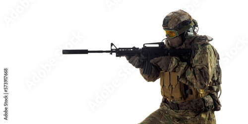 Fotografía Cropped photo of a mercenary soldier with an automatic rifle in his hand aiming in enemy