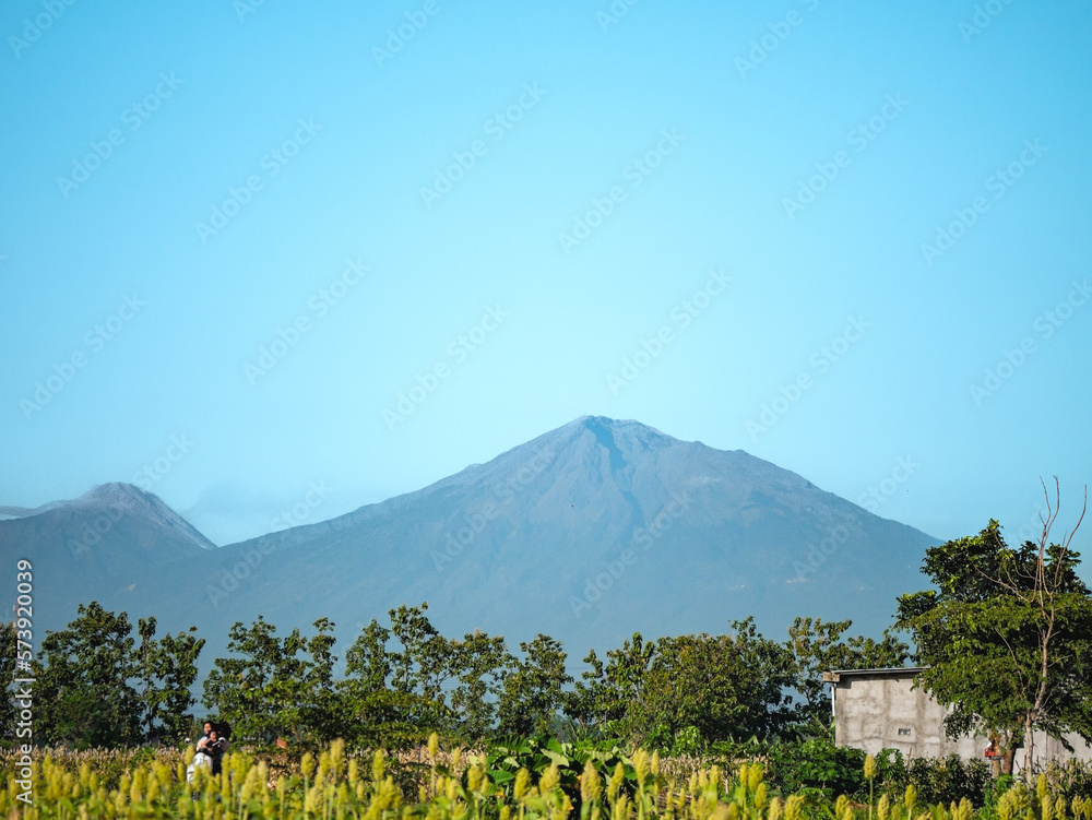 Fototapeta premium Scenic Volcano Landscape with Clear Blue Sky
