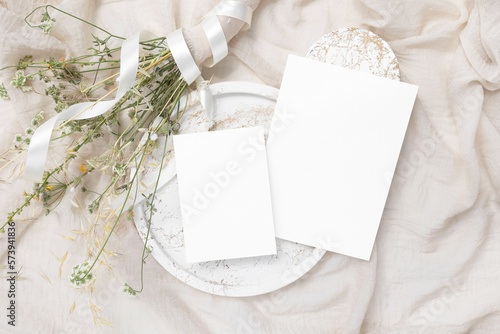 Set of blank card mockup with bouquet of will flowers 