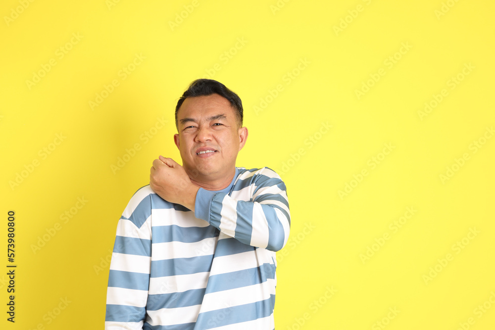 40s Asian Man 40s Asian Man