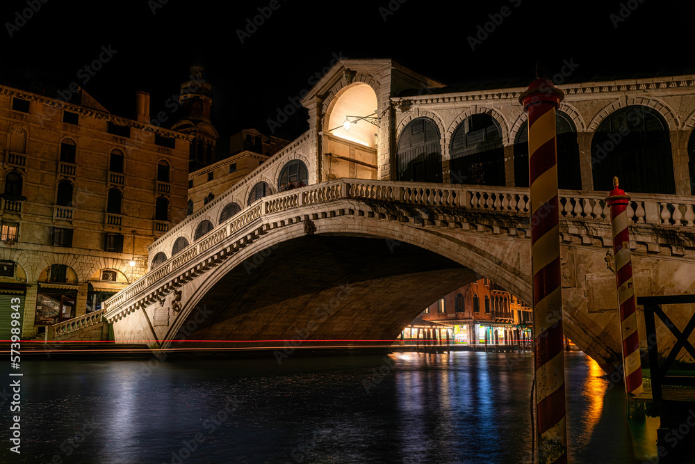 Venice Italy grand canal Rialto bridge night view,