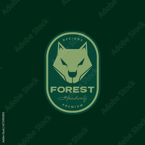 forest animal beast head wolf howl hunting badge vintage logo design vector icon