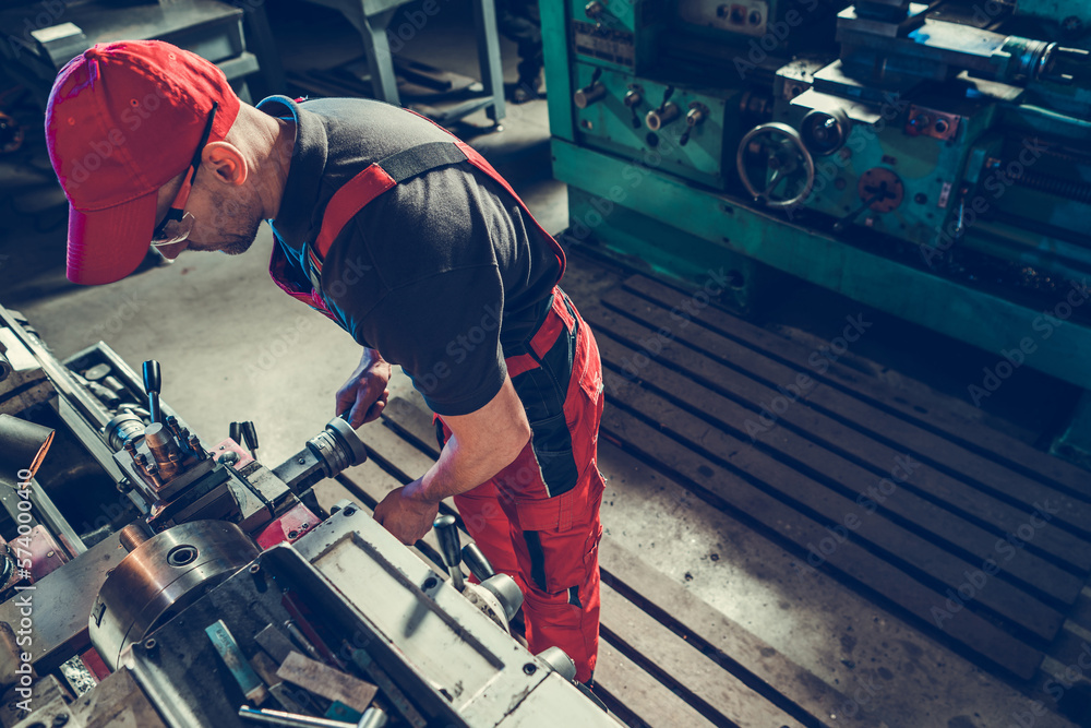 Professional Metal Worker Operating Lathe Machine Professional Metal Worker Operating Lathe Machine