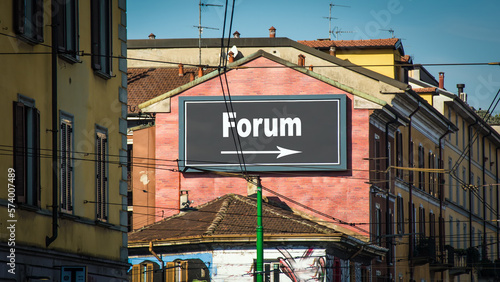 Street Sign to Forum