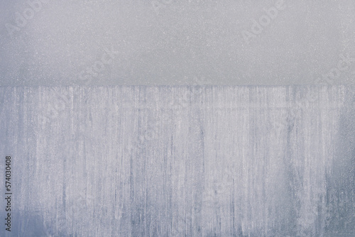 Ice wall bricks