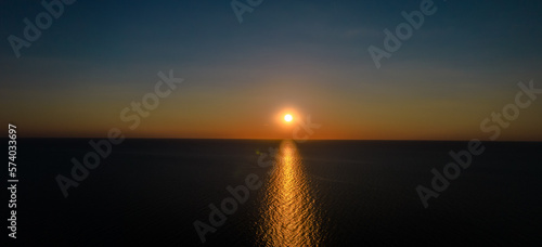 Zachód Słońca w Ustce - Morze Bałtyckie