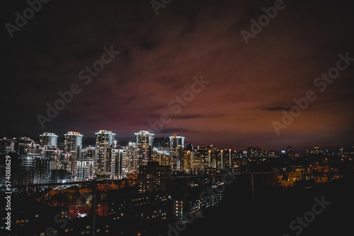 city skyline © Дин Пингвин