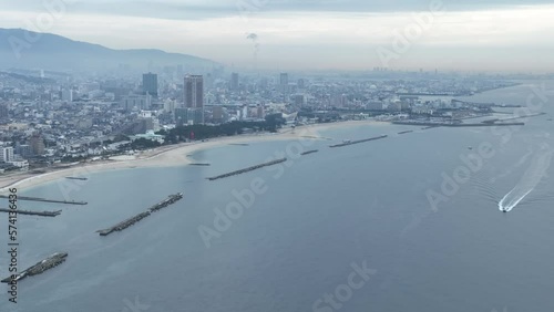 2023年2月　曇空の須磨海岸の空撮映像