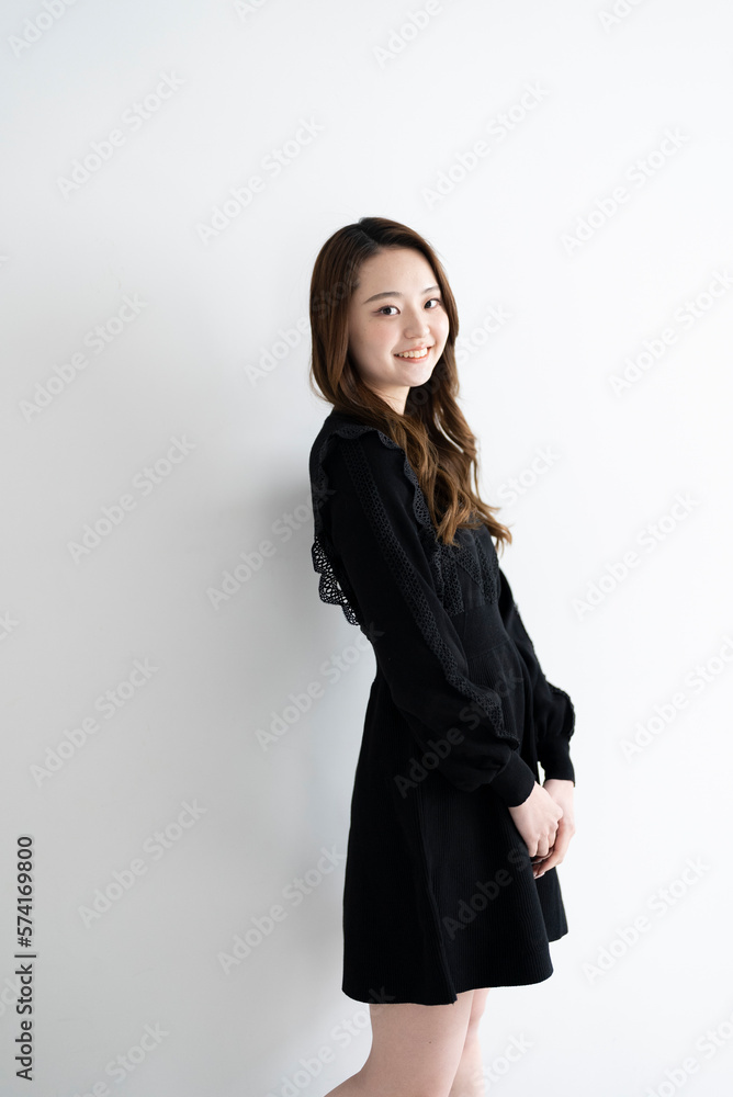 爽やかな若い女性 爽やかな若い女性