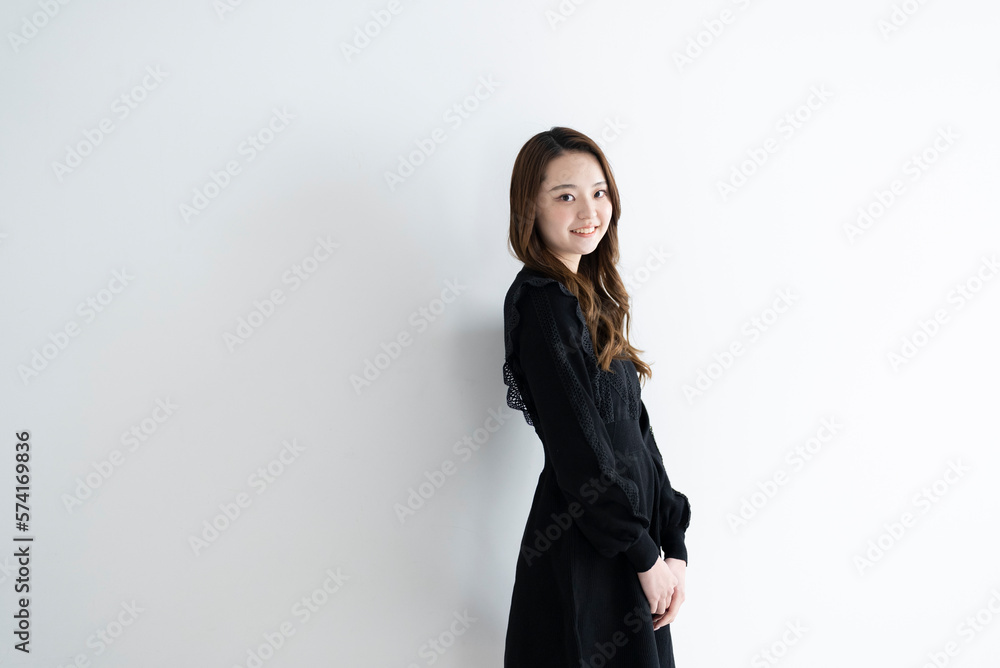 爽やかな若い女性 爽やかな若い女性