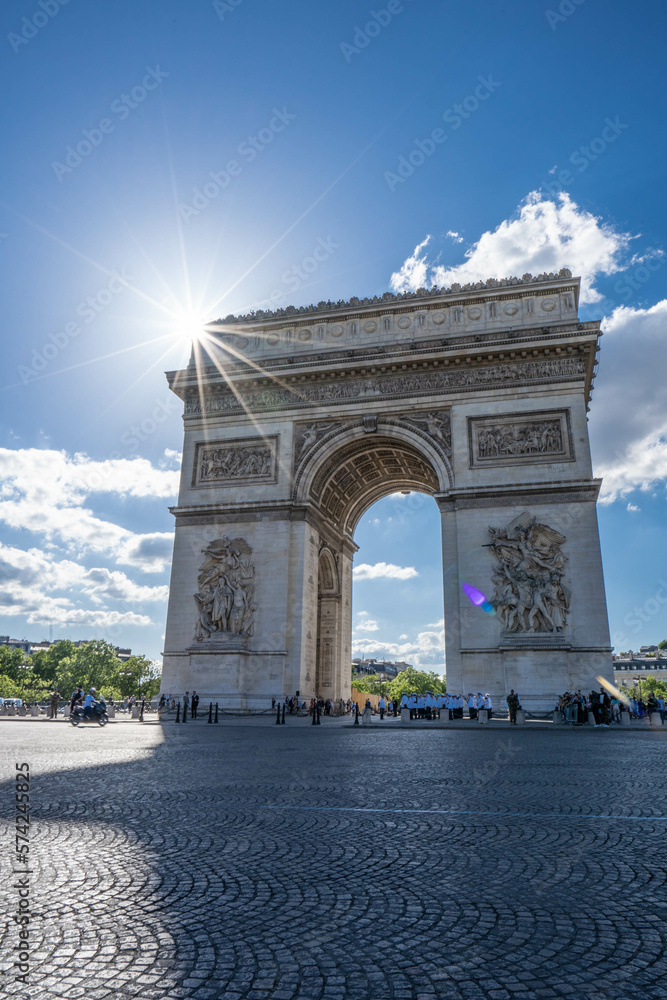 Fototapeta premium Parigi, tour eiffel, lovre