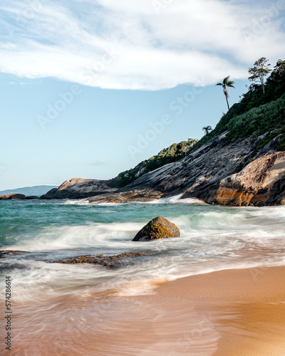 Praia Do Estaleirinho photo