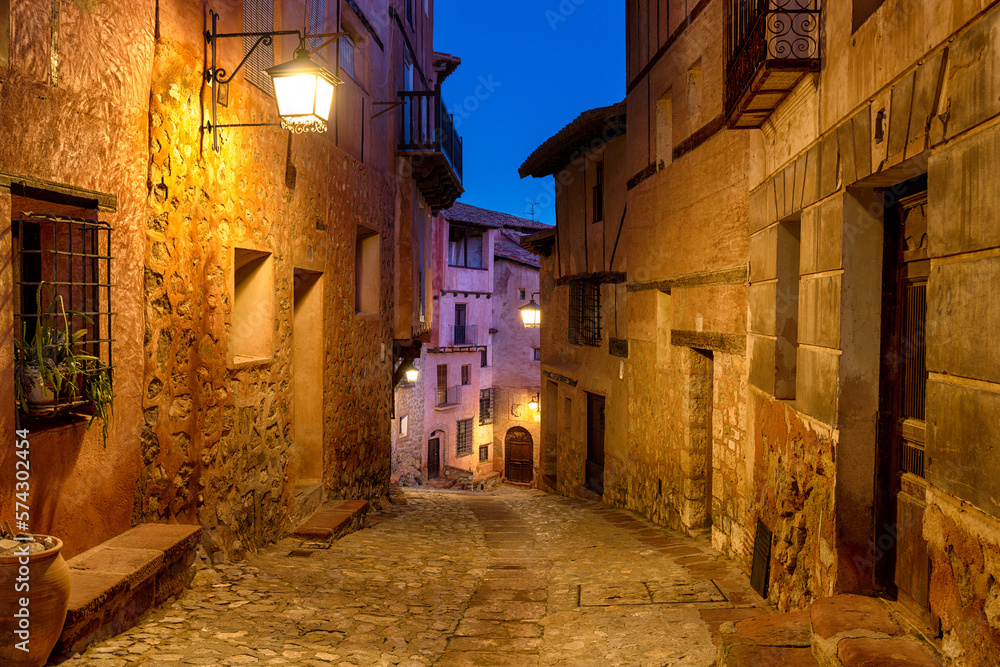 Narrow cobbled streets and stunning Medieval houses at Albarracin
