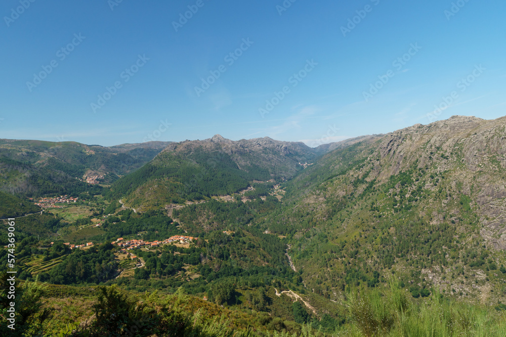 Fototapeta premium Peneda-Gerês National Park, Arcos de Valdevez, Portugal