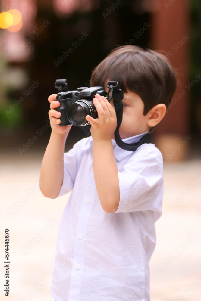 child photographing, portrait, family, toddler, posed