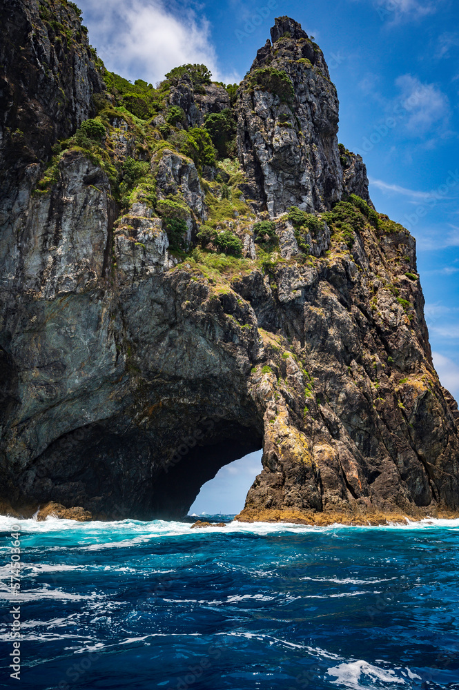 Hole in the Rock, Bay of Islands, New Zealand