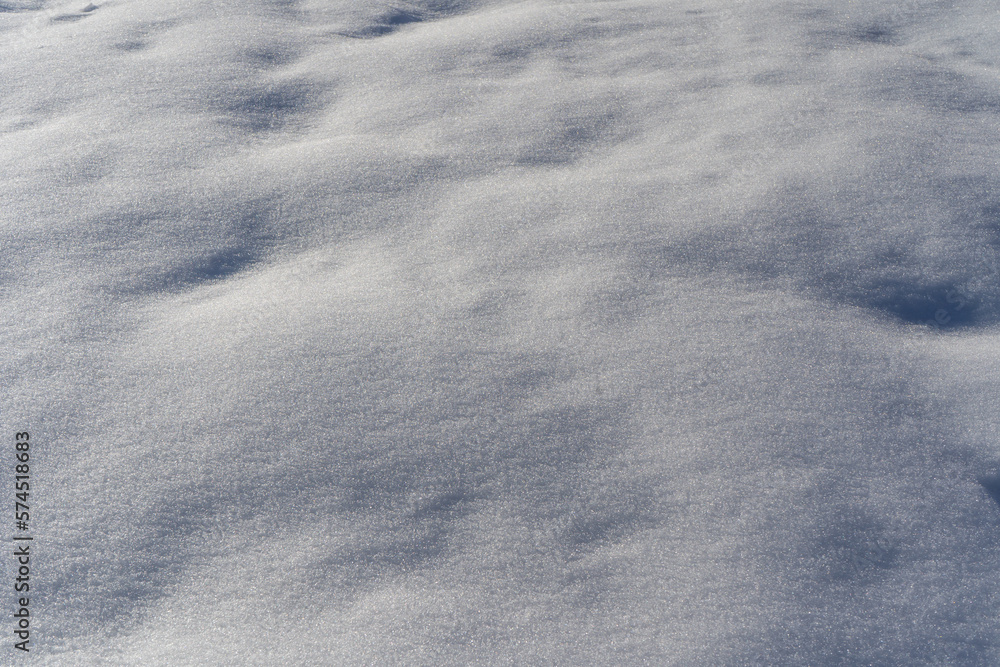 キラキラ輝く積もった雪の表面 キラキラ輝く積もった雪の表面