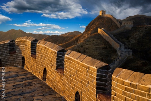 Jinshangling Great Wall photo