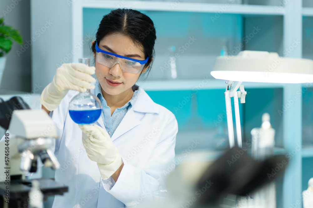 women working in the laboratory women working in the laboratory
