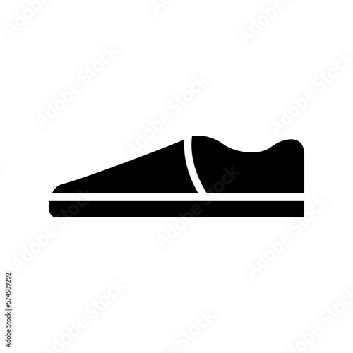shoe icon or logo isolated sign symbol vector illustration - high quality black style vector icons 