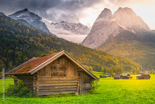 Bavarian alps and rustic farm barn, Garmisch, Zugspitze massif, Bavaria, Germany © Aide