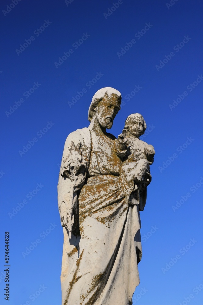 Obraz premium statue of the angel, Jesus, Joseph