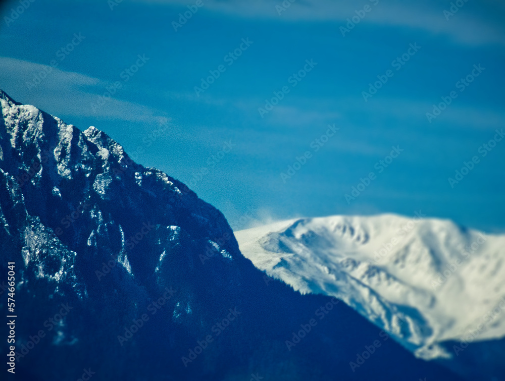 Fototapeta premium Glacier in the mountains