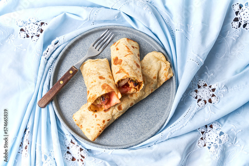Chicken fajita wrap sandwich, healthy fast food