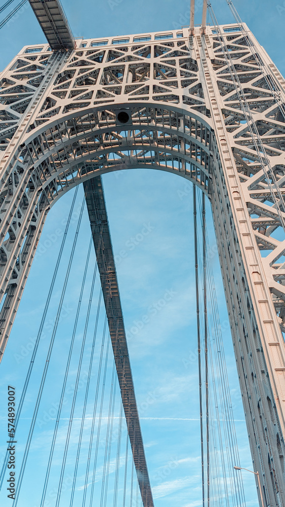 Fototapeta premium George Washington Bridge, New York. Close up.