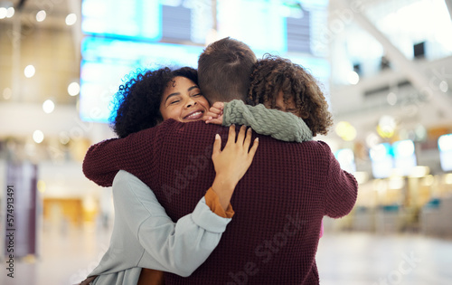 Obraz na plátně Travel, family and hug in airport, reunion and happiness for international trip, getaway and cheerful