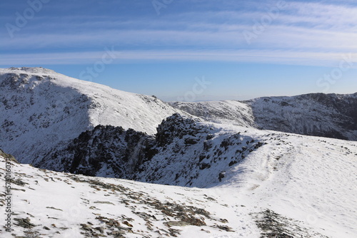 Wallpaper Mural Snowdonia winter carneddau wales Torontodigital.ca