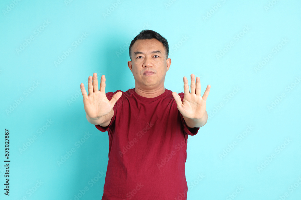40s Asian Man 40s Asian Man