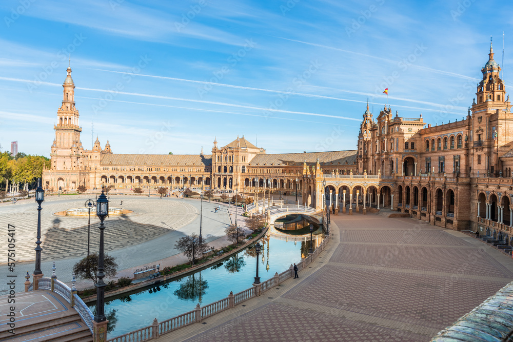 the Majestic Beauty of Seville's Landmark, Plaza de España