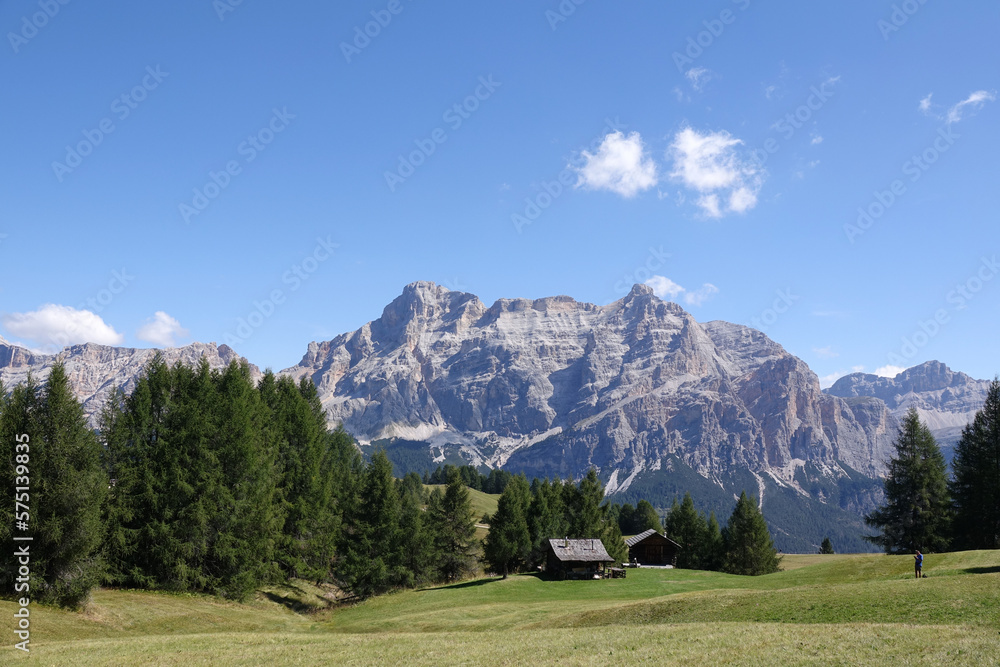 Fanes und Cunturines in den Dolomiten, gesehen von der Pralongia-Hochebene