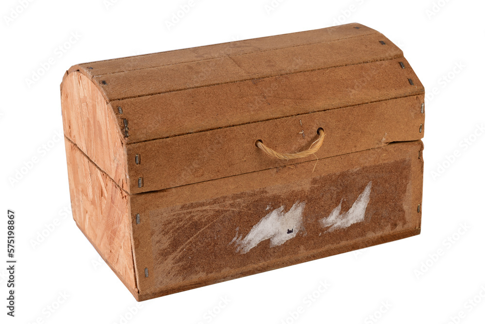 old used wooden chest gift box packaging case with lid closed isolated on white background ideal for clipping old used wooden chest gift box packaging case with lid closed isolated on white background ideal for clipping