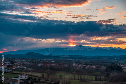 Winter colorful sunset in the countryside of Friuli-Venezia Giulia, Italy © zakaz86