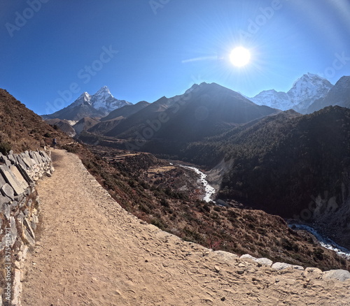 Wallpaper Mural Himalaya Everest Base Camp Trek Path Torontodigital.ca