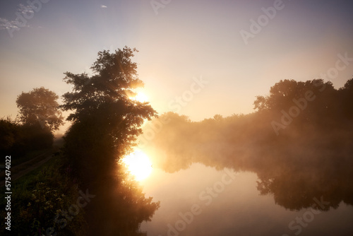 Sonnenaufgang auf der Saône in Frankreich © Andy Juchli