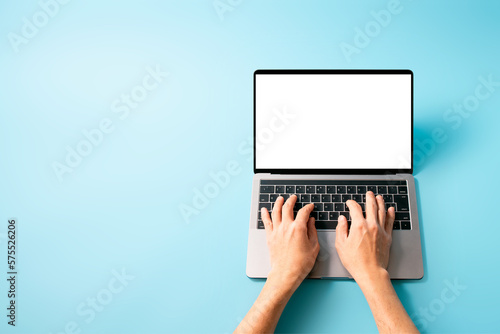 ノートパソコン(laptop computer)