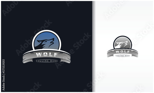 Vintage wolf logo template