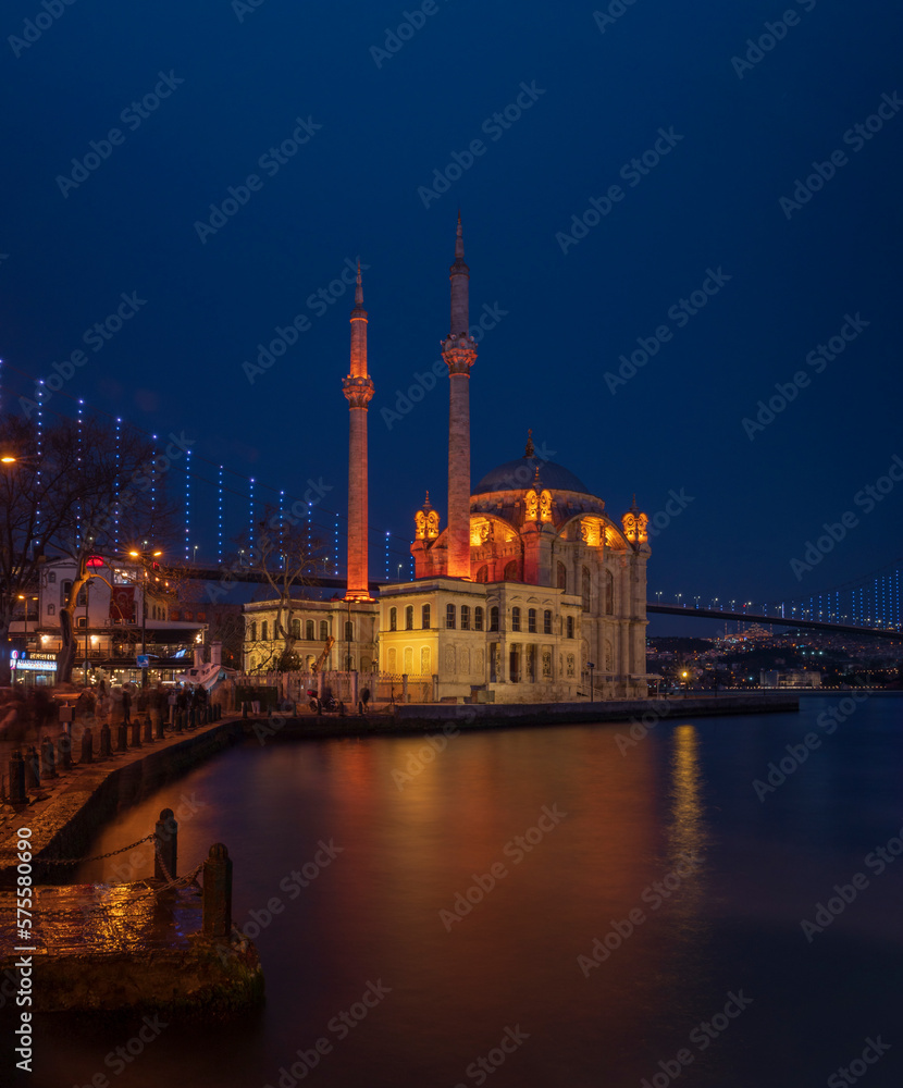 Istanbul Ortaköy Mosque 