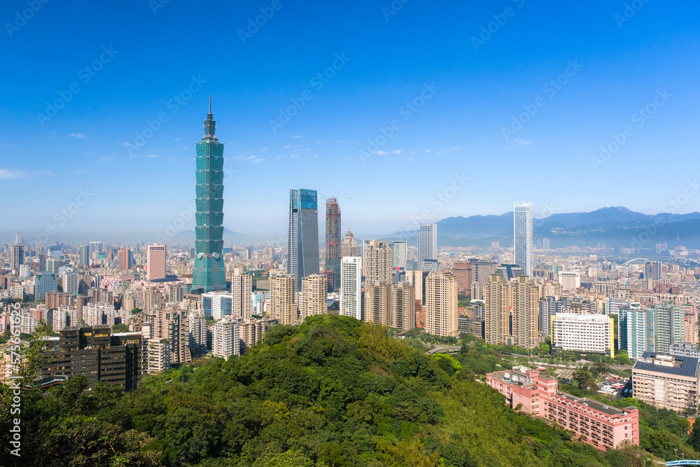台湾 台北市 象山、展望台（摂影平台）から見る台北の街並み