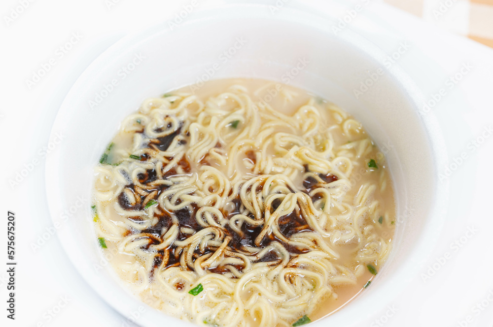 マー油入りとんこつラーメン マー油入りとんこつラーメン