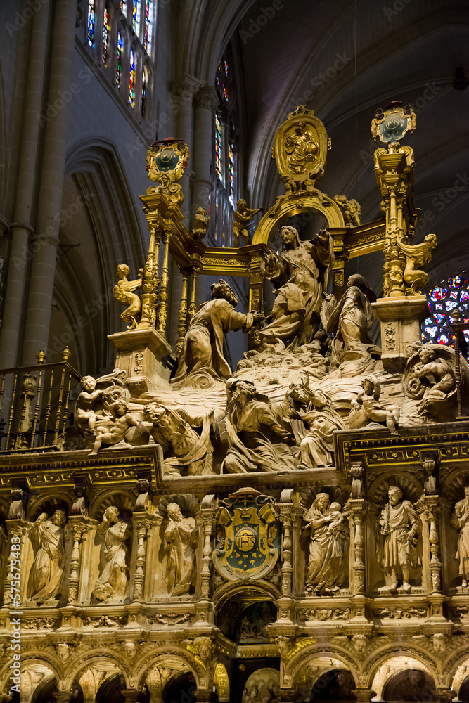 Sculpture above the Choir and the Virgin Blanca inside Toledo Cathedral, Spain.