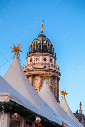 Exterior view of the Franso...