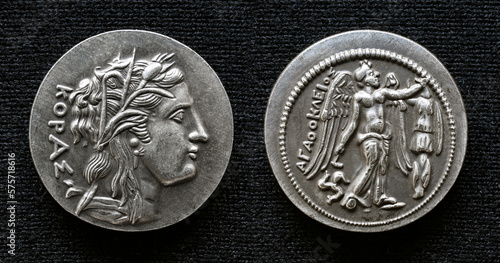 Картината върху платно Ancient Greek coin of Agathocles, tyrant of Syracuse, Sicily
